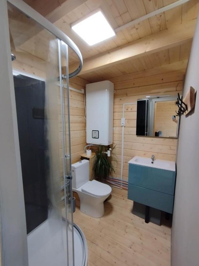 Tiny House Toute Equipee Avec Jardin Saint-Florent-sur-Cher Exterior foto